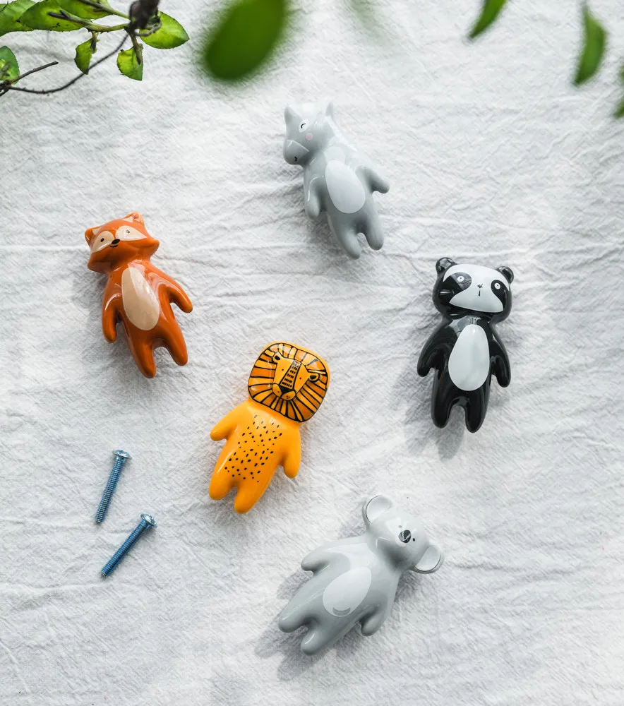 Ceramic Panda Lion Koala Shaped Wardrobe Door Handle Cartoon Animal Cabinet Drawer Knob Children Room Decoration Single Hole