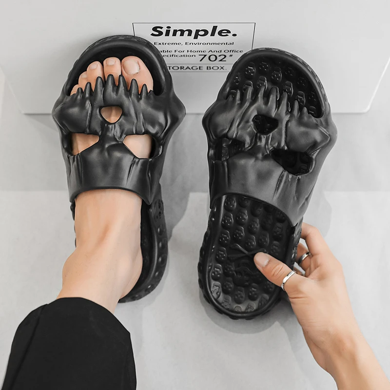 New Personality Skull Design Male and Female Slippers 2023 Summer Outdoor Fun Thick Bottom EVA Beach Non-slip Casual Sandals