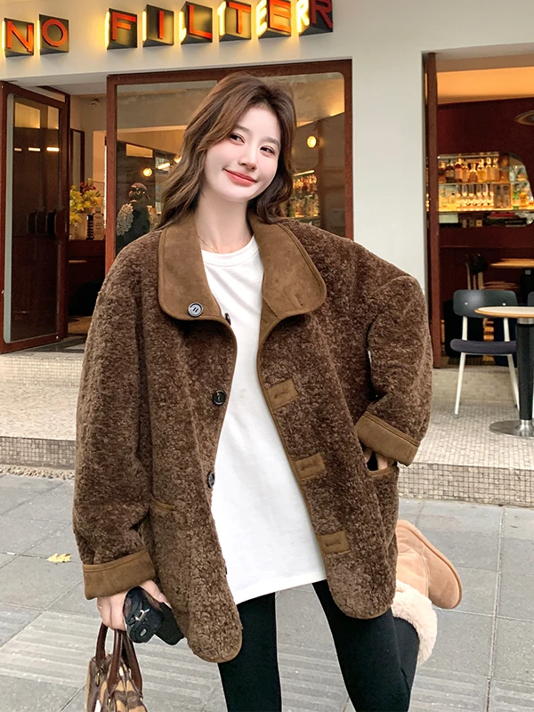 Dwustronny płaszcz damski z karmelowej skóry, ocieplany futrem jagnięcym, idealny na jesień i zimę, ciepły, bawełniany.