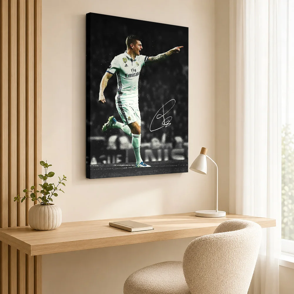 Toni Kroos Soccer Tribute Canvas Poster Modern Style Wall Decor With Personalized Photo For Teen Bedroom Ideal Supporter Gift