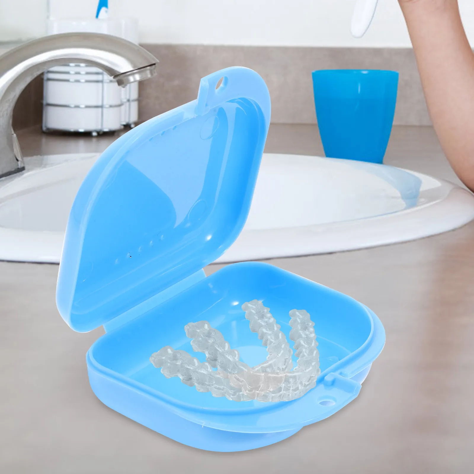 

6Pcs Denture Box Heavy Duty Plastic Denture Container for Retainer Mouthguard Storage Ventilated Snap Hygienic