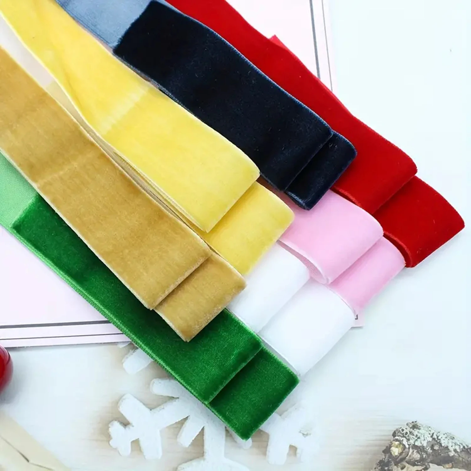 Breite: 6–25 mm, 5 Yards Samtband für Geschenkverpackungen – einseitiges beflocktes Klebeband, weihnachtliches dekoratives Band, DIY-Bastelbedarf – Detail 16