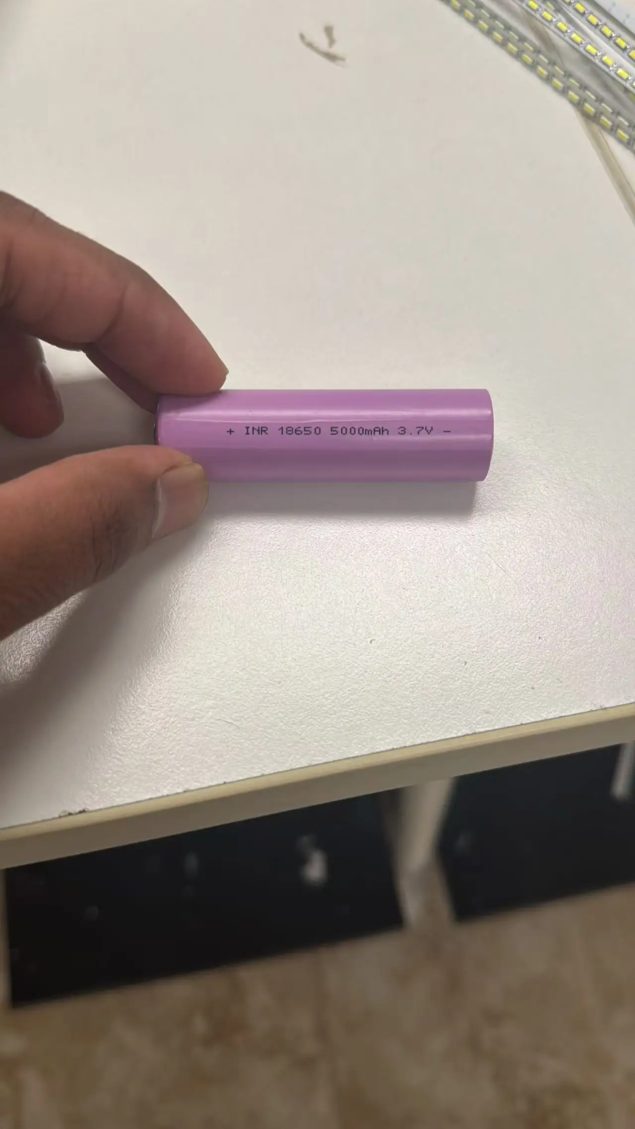 buy more will cheap Brand new genuine 18650 5000MAH with plug protection 3.7V equipment medical toy circuit flat head