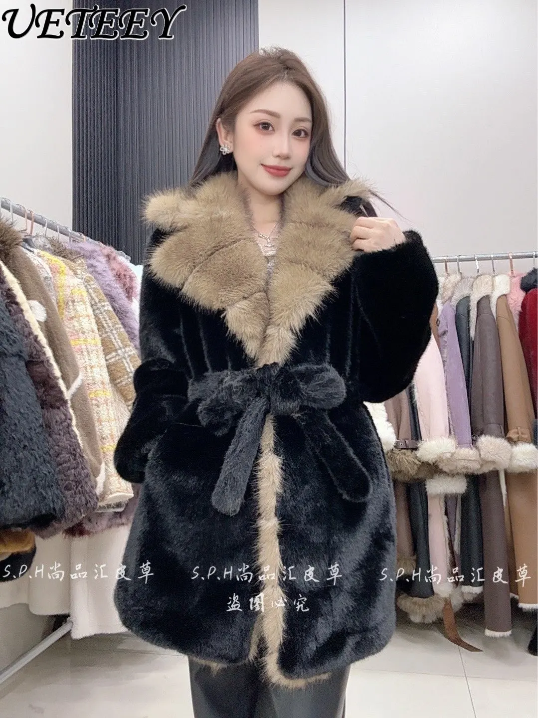 Nowy damski płaszcz z imitacji futra, średniej długości, sznurowany, zimowy, modny, elegancki, uniwersalny, z dużym futrzanym kołnierzem, kurtka, okrycie wierzchnie.