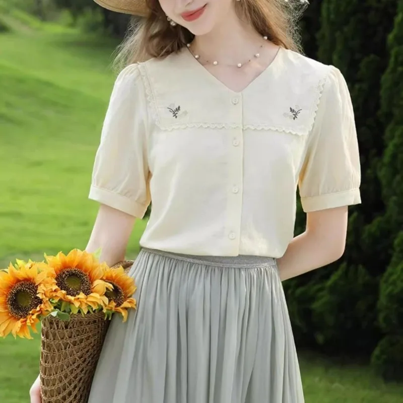 Summer Women\'s Clothing Button Plant&Flowers Embroidery Solid Color Short Sleeve Cardigan Shirt All-match Office Lady Tops