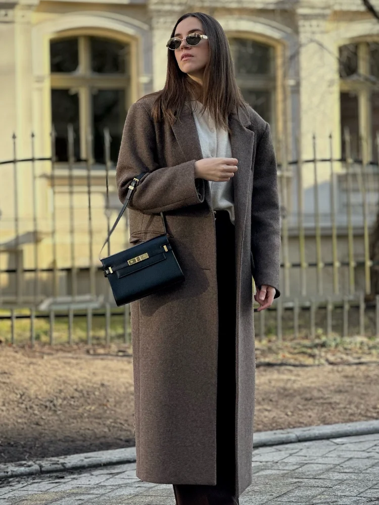 Abrigo marrón de mezcla de lana con hombreras para mujer, abrigo elegante de manga larga con solapa y una hilera de botones, prendas de vestir exteriores para ir al trabajo de otoño 2025