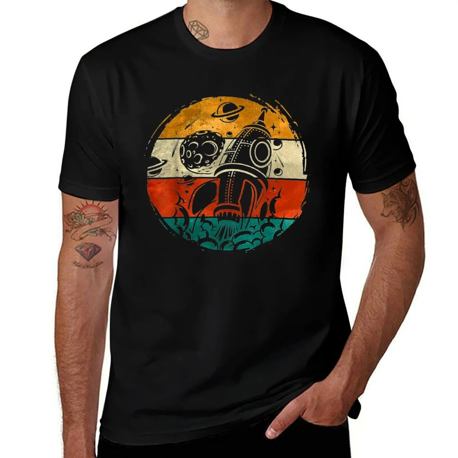 

Vintage Retro Sci-Fi Space Rocket T-Shirt new edition graphic shirts workout shirts for men