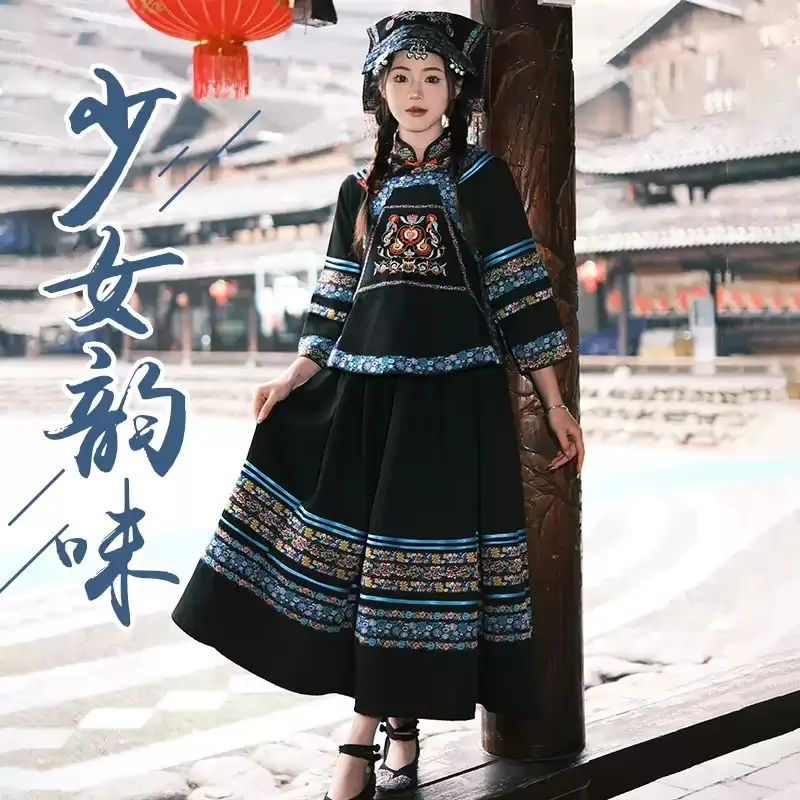 Nieuwe exotische Buyi volwassen 3 maart kleding dans borduurwerk reisfotografie lange jurk