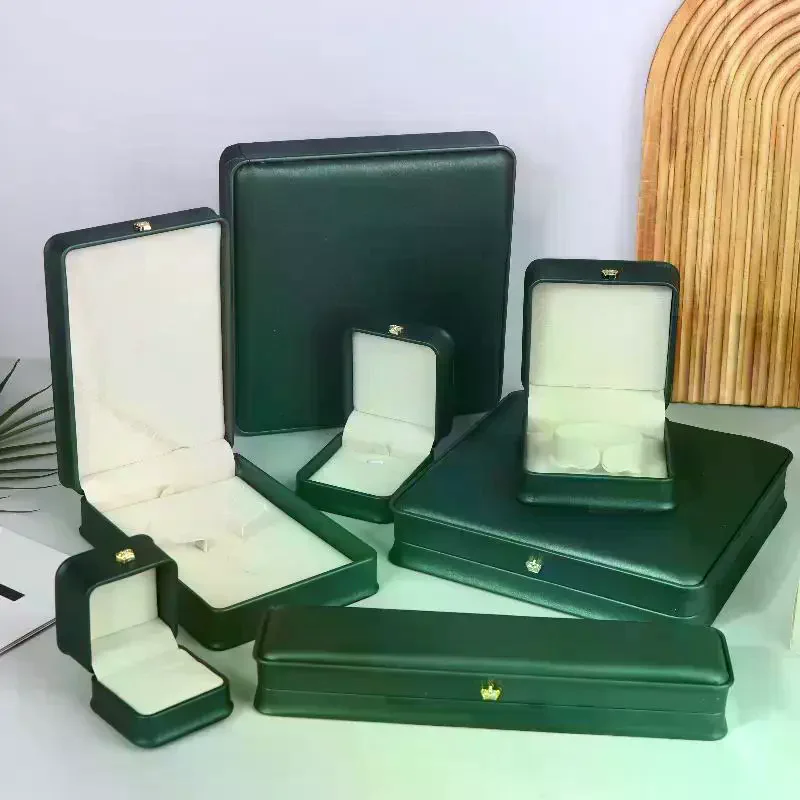ジュエリーリングボックス PUレザー ジュエリーオーガナイザー 指輪 イヤリング ネックレス ペンダント ギフトディスプレイボックス プロポーズ 婚約 結婚式