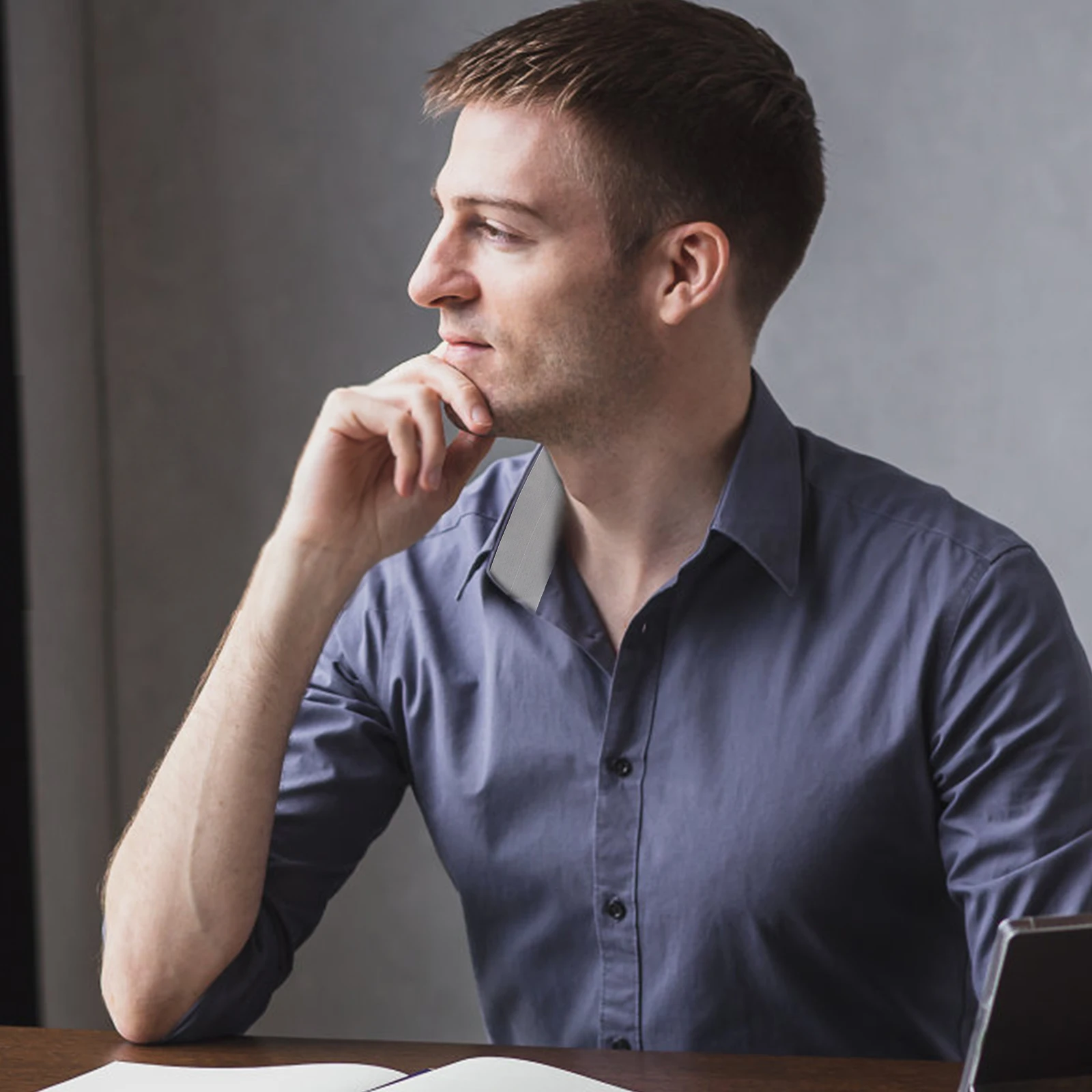 1 لفة امتصاص العرق ملصق قميص طوق غير مرئية المتاح العصابة منصات امتصاص العرق للقمصان القبعات البلوزات