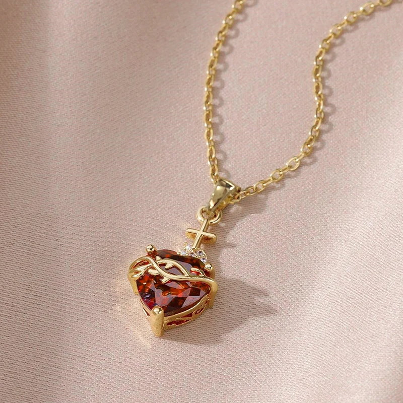 Huitan Orange Red/Green/Blue Heart Cubic Zirconia Pendant Necklace for Women Luxury Trendy Wedding Accessories Elegant Gift 2026