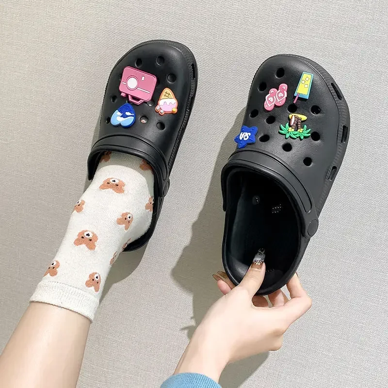 2024 New Summer Women Waterproof Slippers Summer Outdoor Women Slides Soft Sole Garden Shoes Indoor Classic Nursing Clogs Sandal