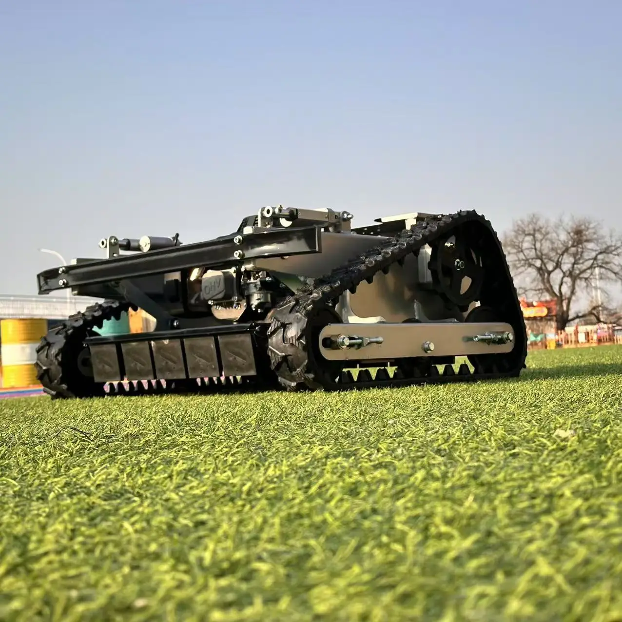 Customized All Terrain Remote Control Wheel Lawn Mower Snow Plow Robot Lawn Mower for Sale