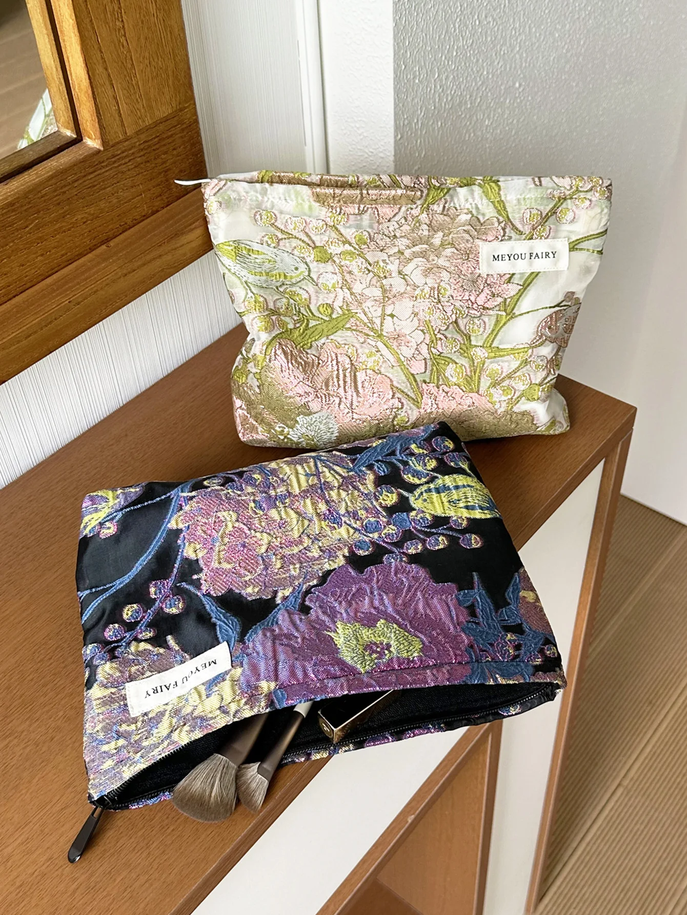 Travel Toiletry Bag Handy Cosmetic Storage Bag Women'S Makeup Bag Large Capacity For Home Work Travel