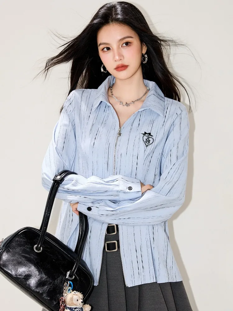 

Осень 2025 г., синяя полосатая рубашка с двойной молнией и воротником-поло, женская корейская модная повседневная свободная блузка с длинным рукавом, топы Mujer Camisa