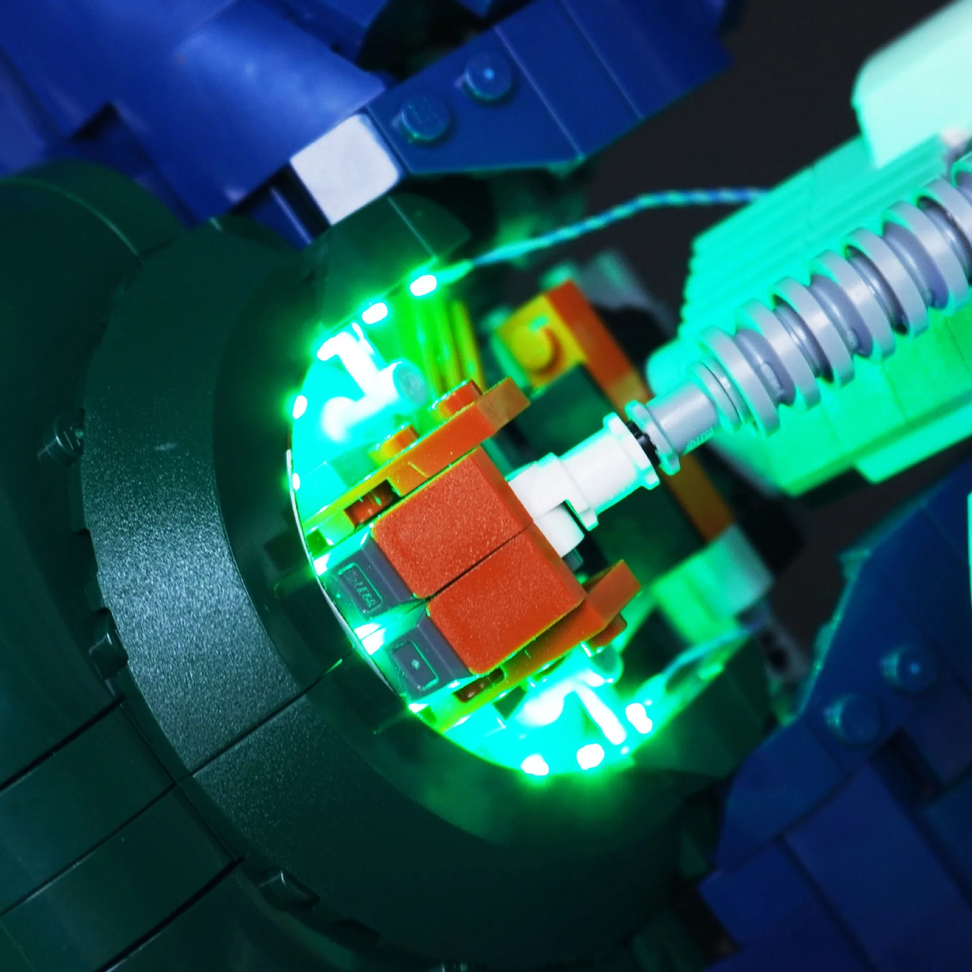 Набор освещения для LEGO 75409 Jango Fett Starship Starings Wars, радиоуправляемая версия, не включает строительный блок (только комплект светодиодных фонарей)