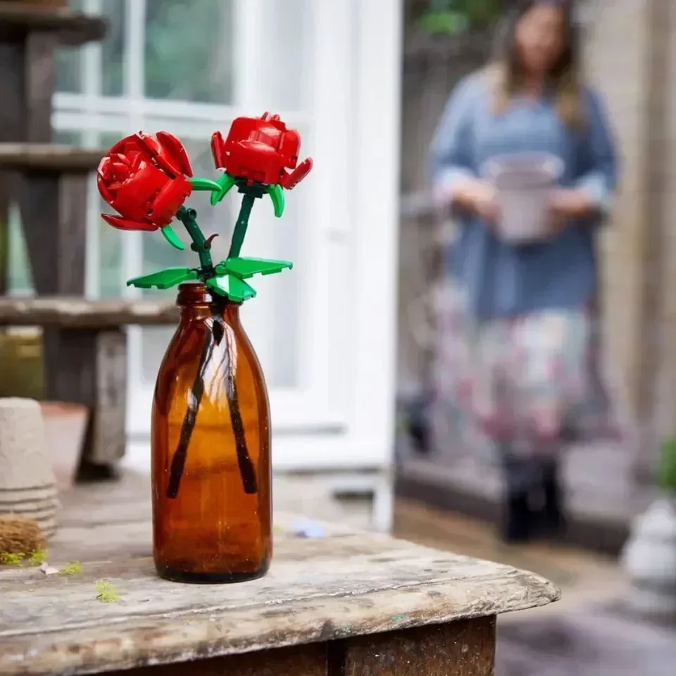 Rose Bouquet Building Blocks Eternal Flower Plant Model DIY 