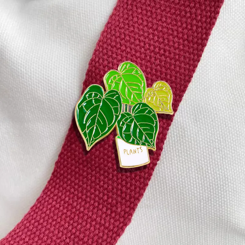 Monstera Leaf Pins,Tropical Plant Enamel Brooches, Botanical Jungle Alloy Badges for Tote Bags & Denim, Alloy Badges Wholesale
