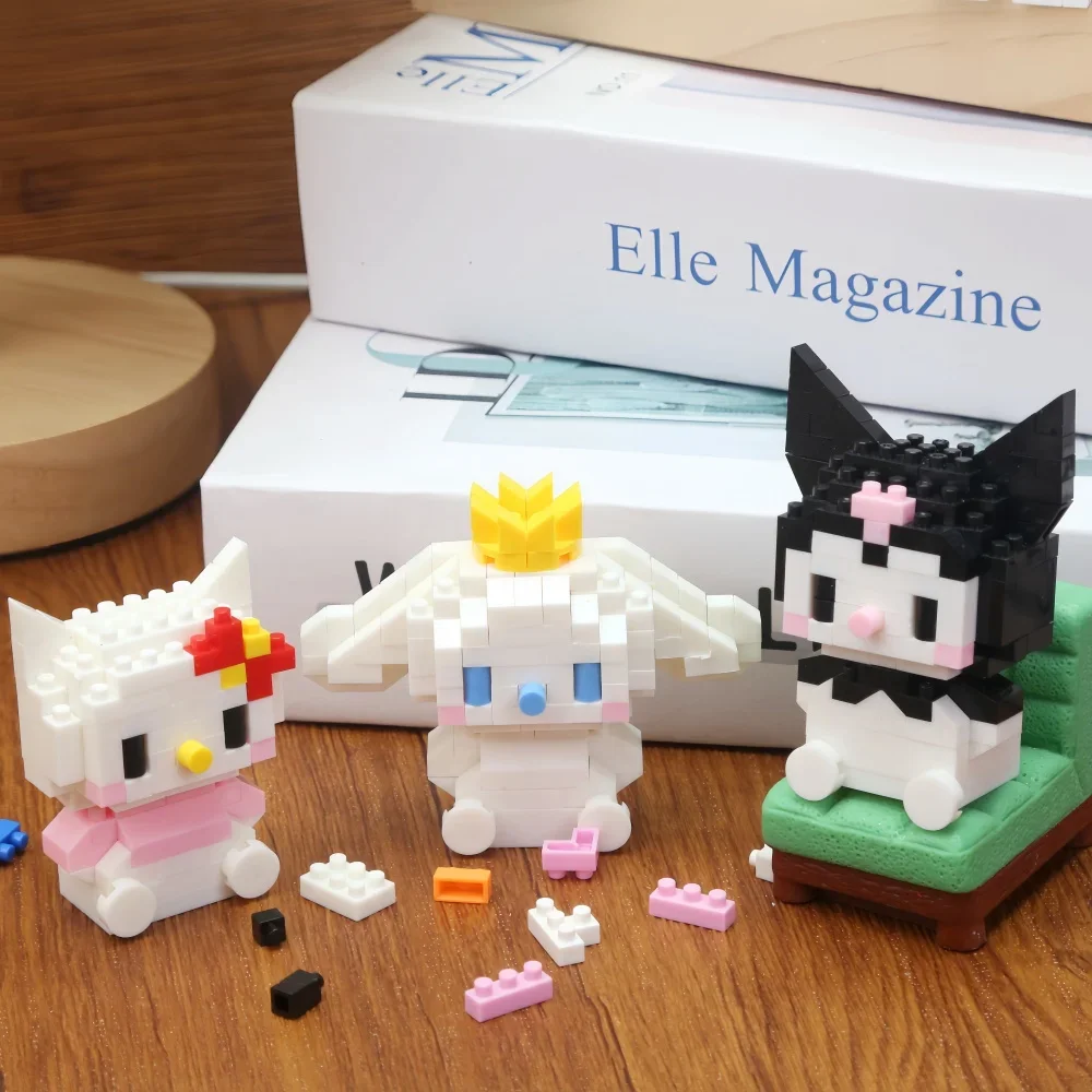 Sanrio Building Blocks Hello Kitty Kuromi Anime Cartoon Action Figures Cute Kawaii DIY Assemble Bricks Childrens Toys Gift