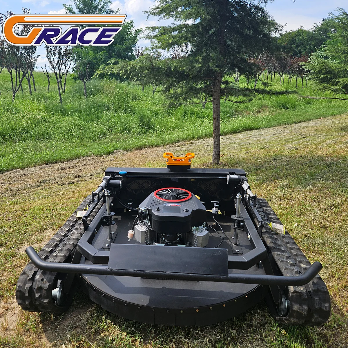 آلة جزازة العشب الفعالة وآلة قاذف الثلج توفر الوقت والعمالة في أعمالك الخارجية الموسمية #4