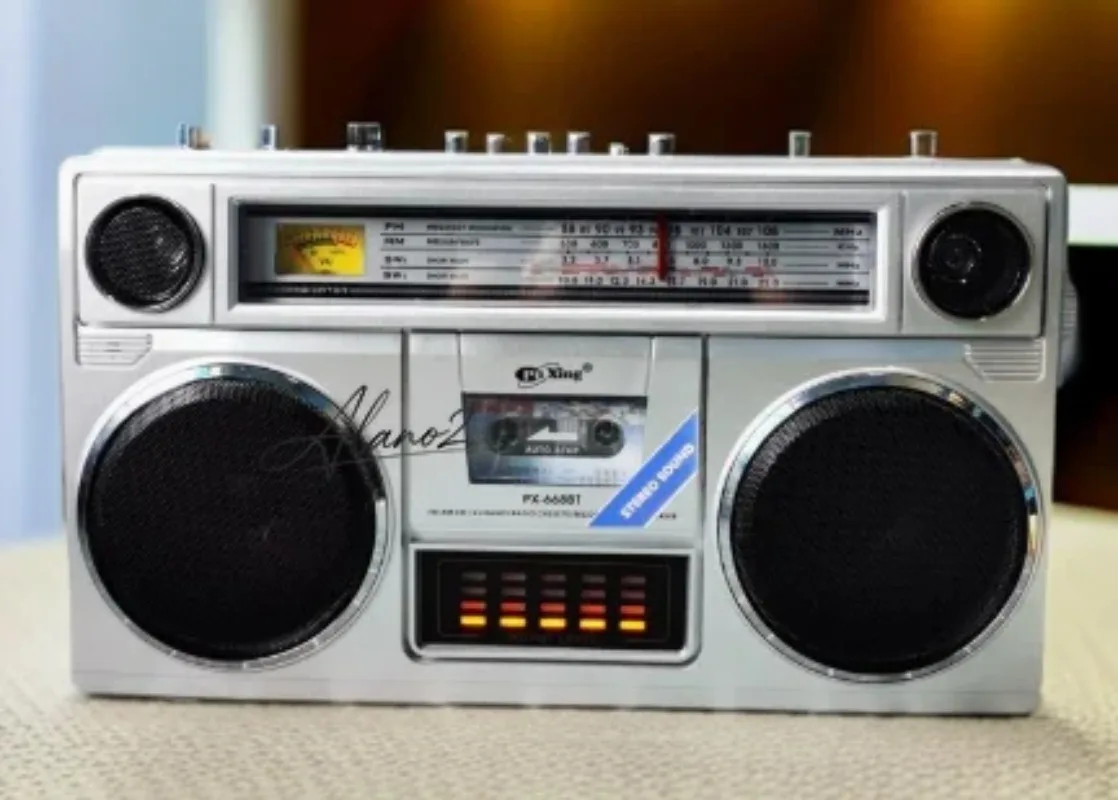 New Retro Rock Large Cassette Player Radio Wireless Bluetooth Speaker Karaoke Machine High Fidelity Sound System