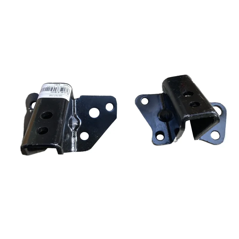 

yj15 Suitable for Qingling truck 100P Isuzu engine angle pad bracket 600P engine fixing bracket