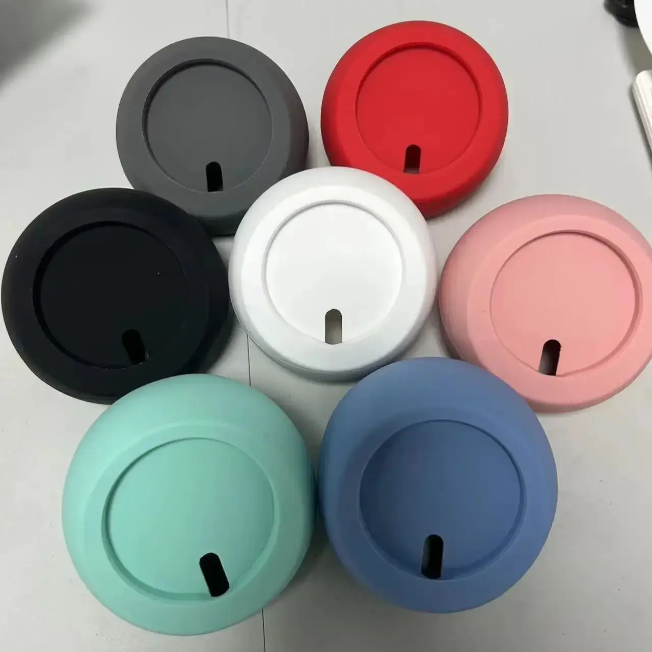 Беспроводные зарядные устройства для телефона, силиконовая настольная подставка для ленивых Magsafe iPhone 13/14/15/16 Pro Max, аксессуары для зарядного устройства и док-станции