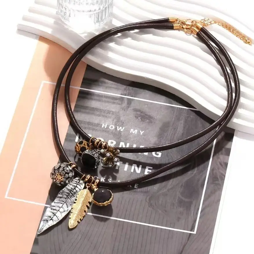 

Personalized Retro Double Layered Alloy Geometric Leaf Pendant Leather Necklace