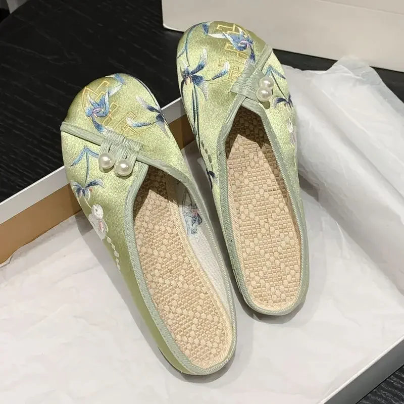 Woman Slippers Spring Autumn Soft Sole Baotou Flats Embroider Home Slippers Casual Shoes for Women Ethnic Style Outdoor Slippers