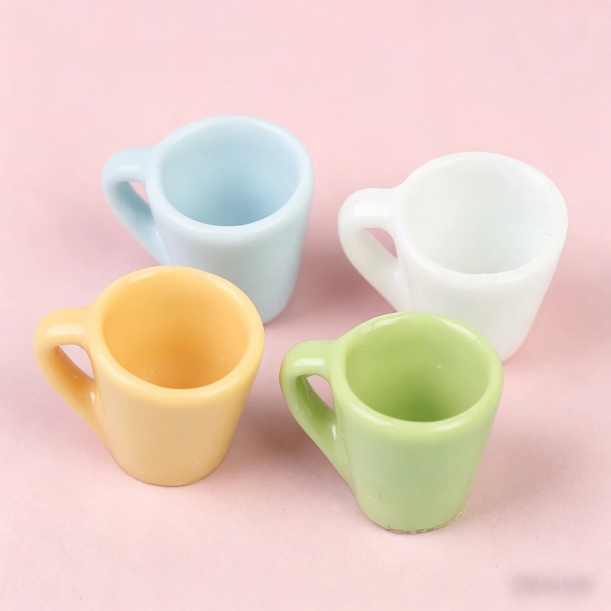 

Миниатюрные аксессуары для кукольного домика 1/12: миниатюрная кружка из смолы, имитация японской чашки для воды, игрушка