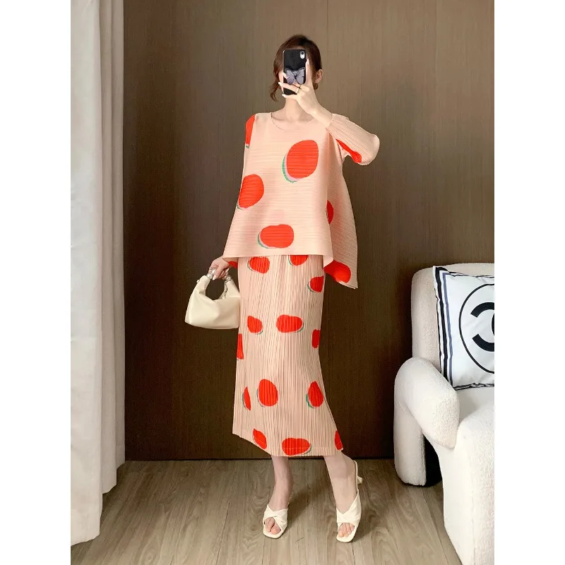 Miyake Pleated Loose Slim Long Sleeved T-shirt for Women Summer Big Wave Dot Print Fashion Side Split Half Skirt Set of Two