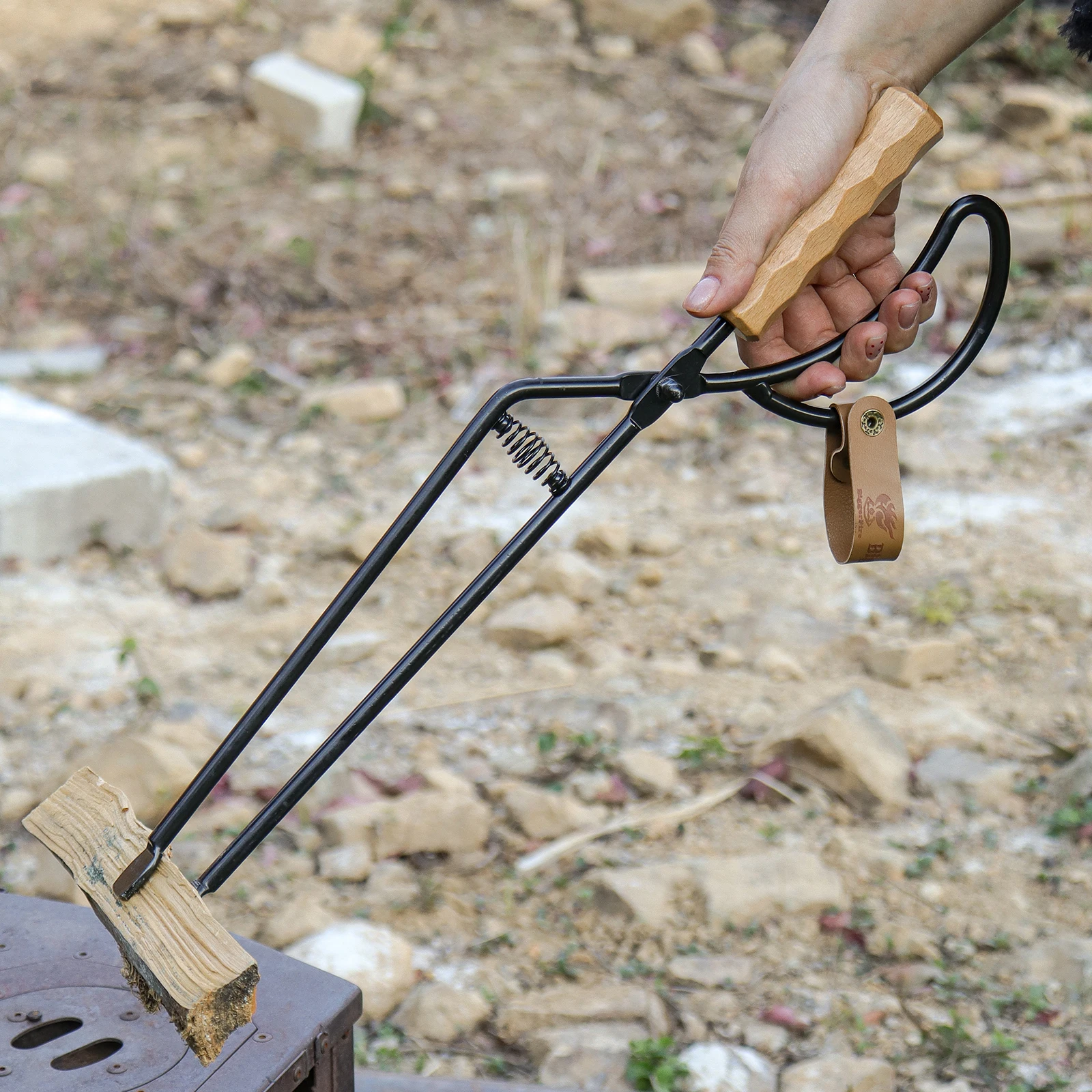 

Щипцы для барбекю для кемпинга, зажим для угля, захват для камина, щипцы для уличной дров, щипцы для барбекю, бревенчатый гриль, сборщик для кемпинга