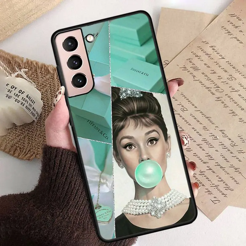 Audrey Hepburn Phone Cover Shell For samsung galaxy S24 ULTRA S23PLUS S21 S20fe S20ULTRA S21Fe S22PLUS S23ULTRA coque Cases