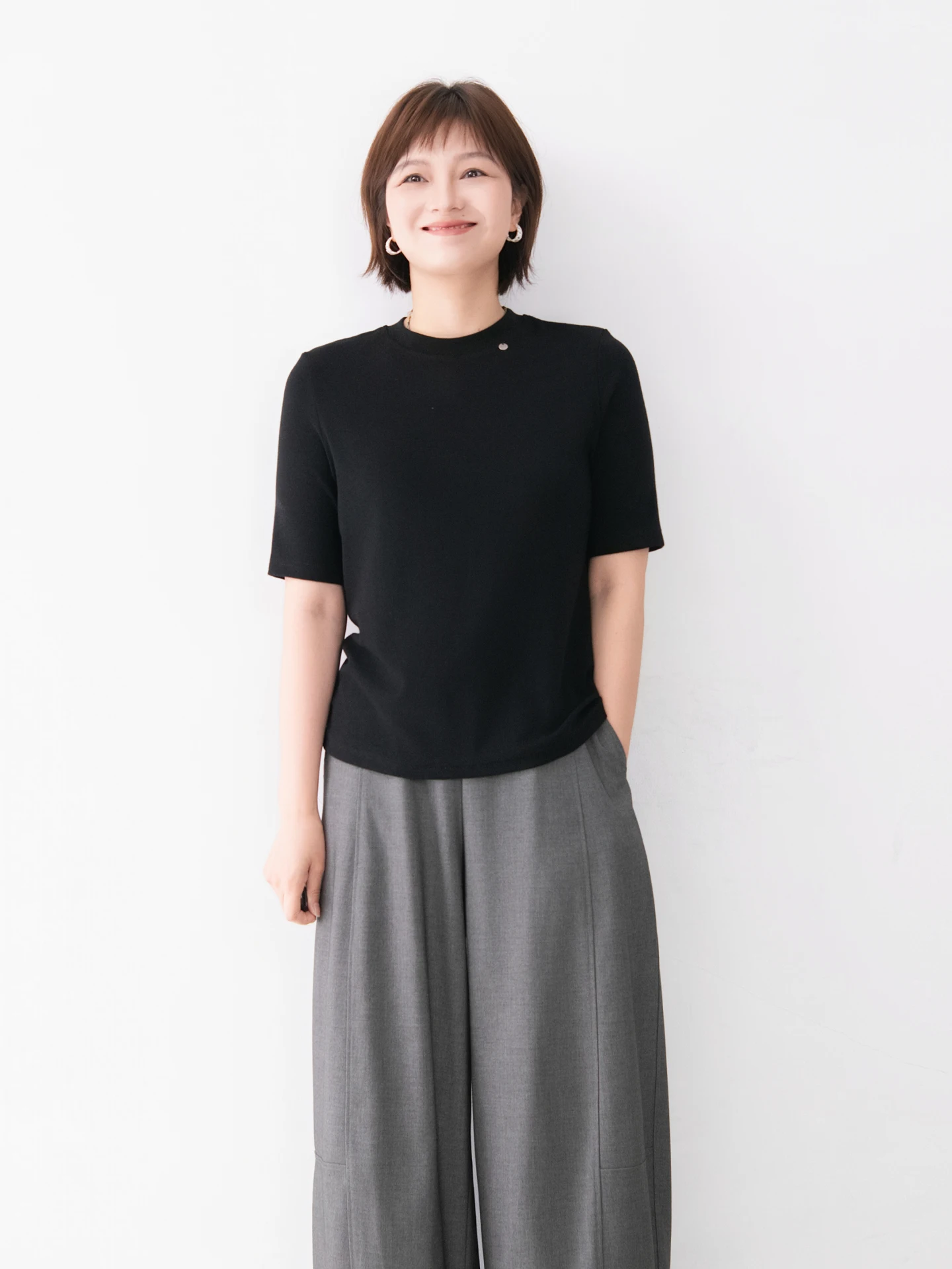 

Универсальная женская футболка из смесового хлопка с круглым вырезом, комфортная, приятная к телу, повседневная, для ношения под одеждой