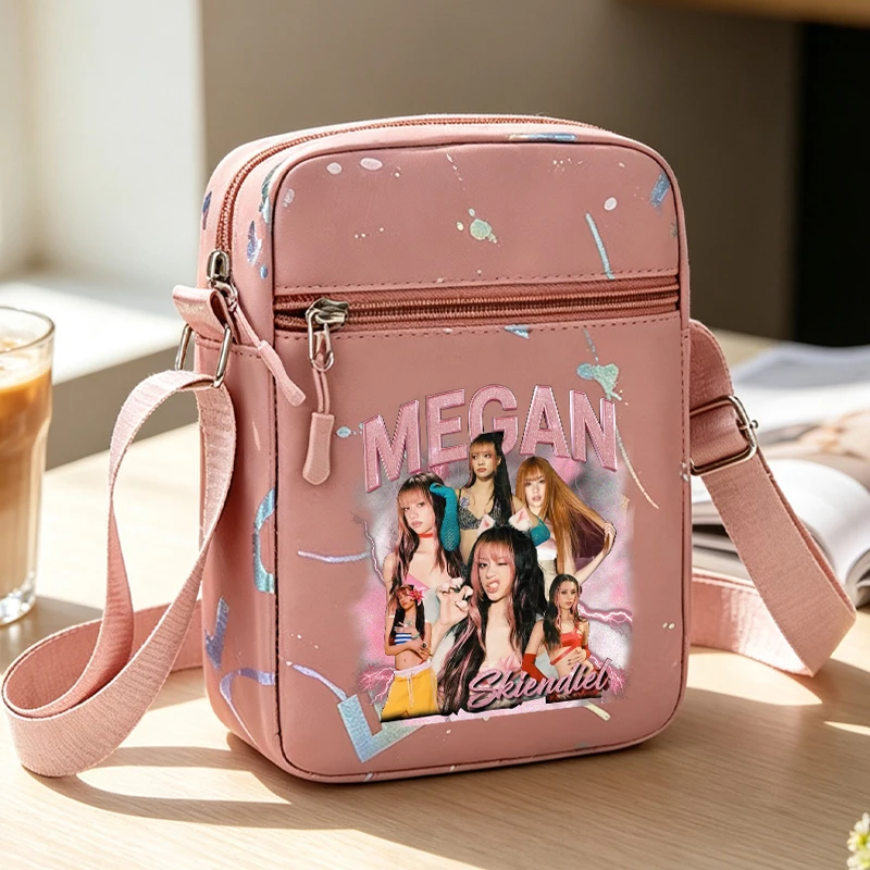Bolsa de Ombro Fashion K POP KATSEYE para Homens e Mulheres, Pochete Transversal com Estampa de Anime, Grande Capacidade, Pochete de Armazenamento Bonita, Presentes