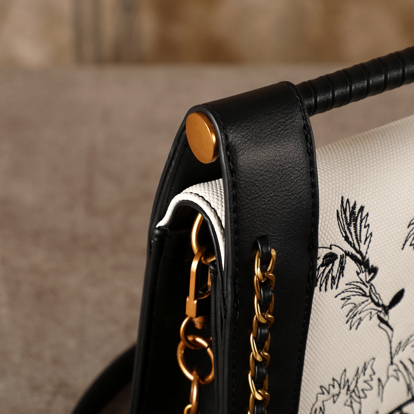 Sac à main de luxe léger pour  - Interior Design High End avis et prix