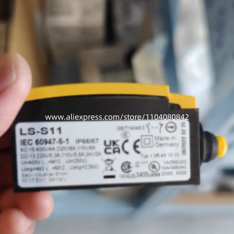 New original EA limit switch LS-02