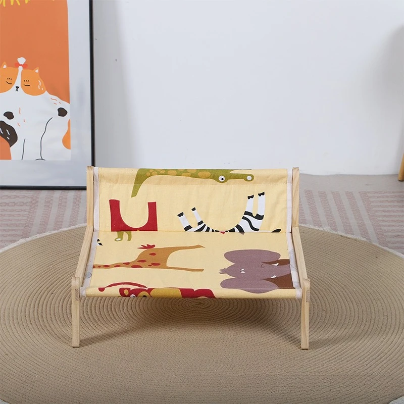 Cama elevada de madera transpirable para gatos y perros pequeños - imagen 4