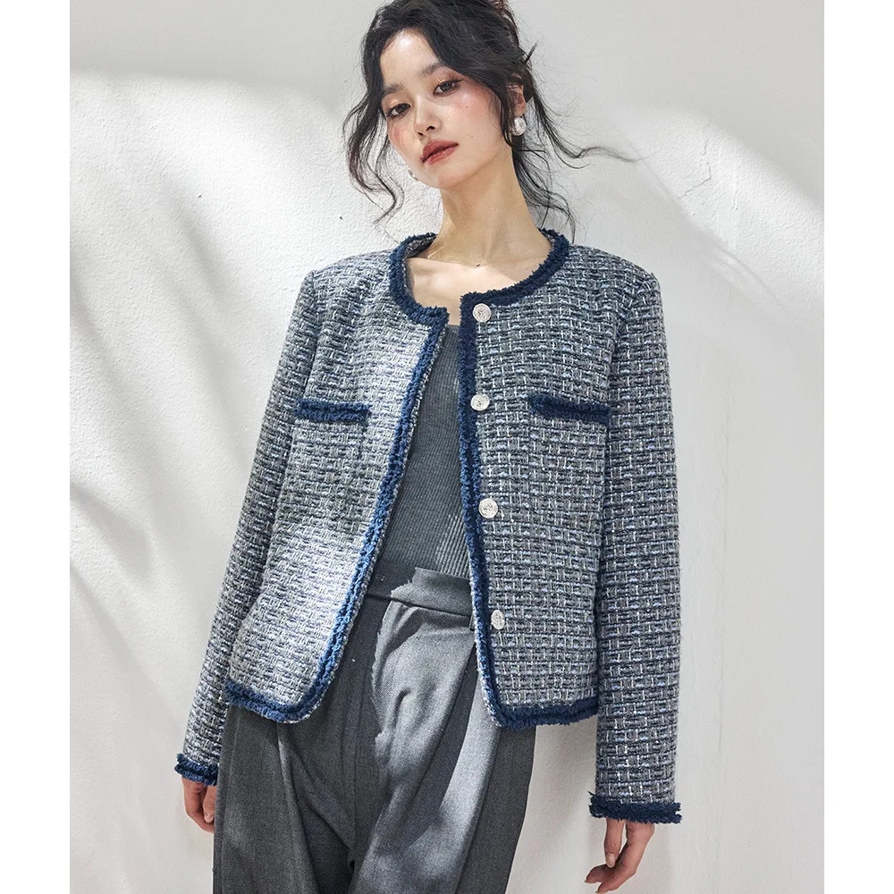 

Пальто женское элегантное из твида синего цвета с пайетками и цветовыми блоками, весна 2026, из тонкой полиэстеровой ткани, стандартный крой