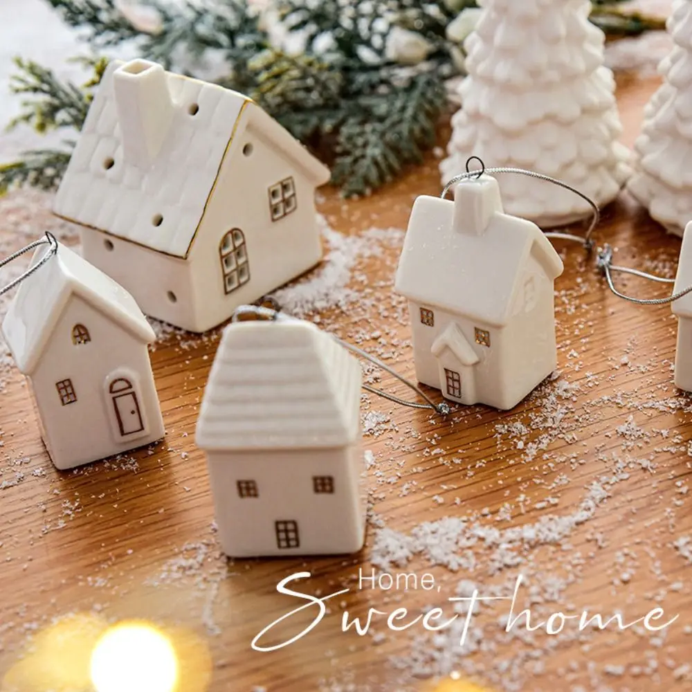 Gifts Hollow out Snow House Christmas Ceramic House Pendant Home Decor Scene Layout Christmas Tree Charms Ceramic Crafts Gifts