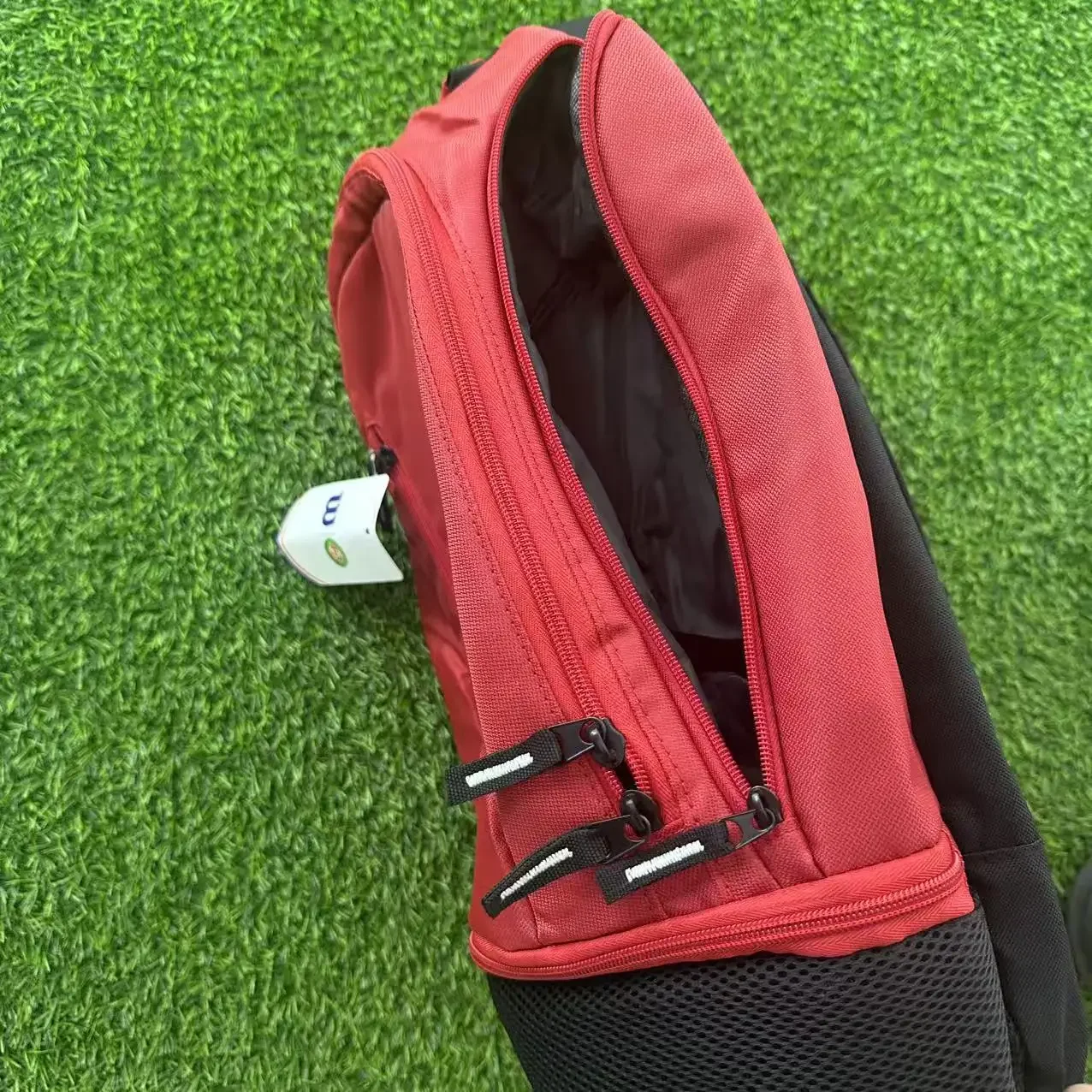 Genuine Wilson Team Backpack Tennis Multifunctional Bag Can Accommodate Up To 2 Tennis Rackets with Individual Shoe Compartment