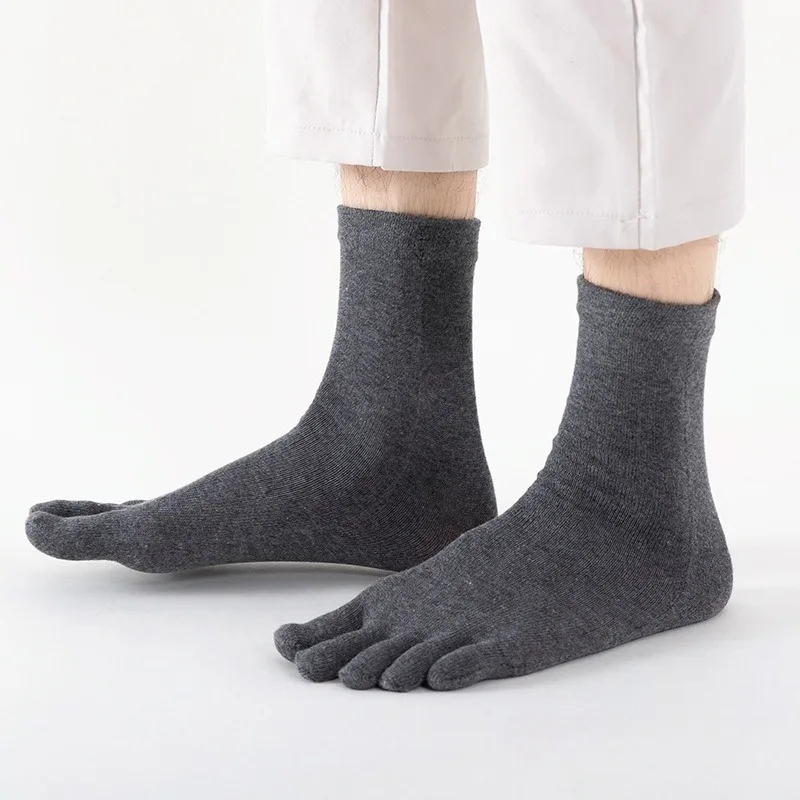Men Five Toe Separating Shoe Insoles Mid Calf Cotton Foot Pads Sweat Wicking Deodorant Thin Solid Foot Cushions for Spring