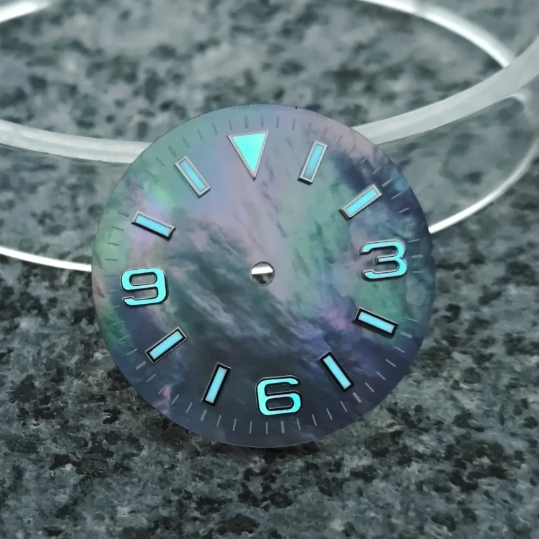 Циферблат часов 28,5 мм с натуральной поверхностью корпуса BGW9, светящиеся модифицированные аксессуары для часов ледяного синего цвета для механизма NH35