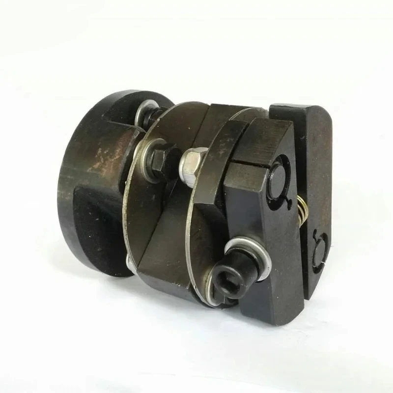 

Universal Cardan Joint for Ddiesel Pump Test Bench, Oil Connector Coupling Fixture of Common Rail Bench Spare Part