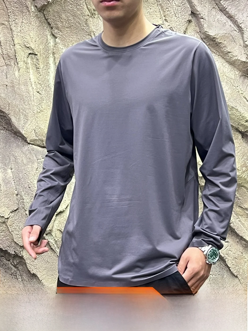 Business Travel Series Long Sleeve Base Shirt Laser Drilled Back Pressed Glue Skin Friendly Breathable Standard Fit Casual Style