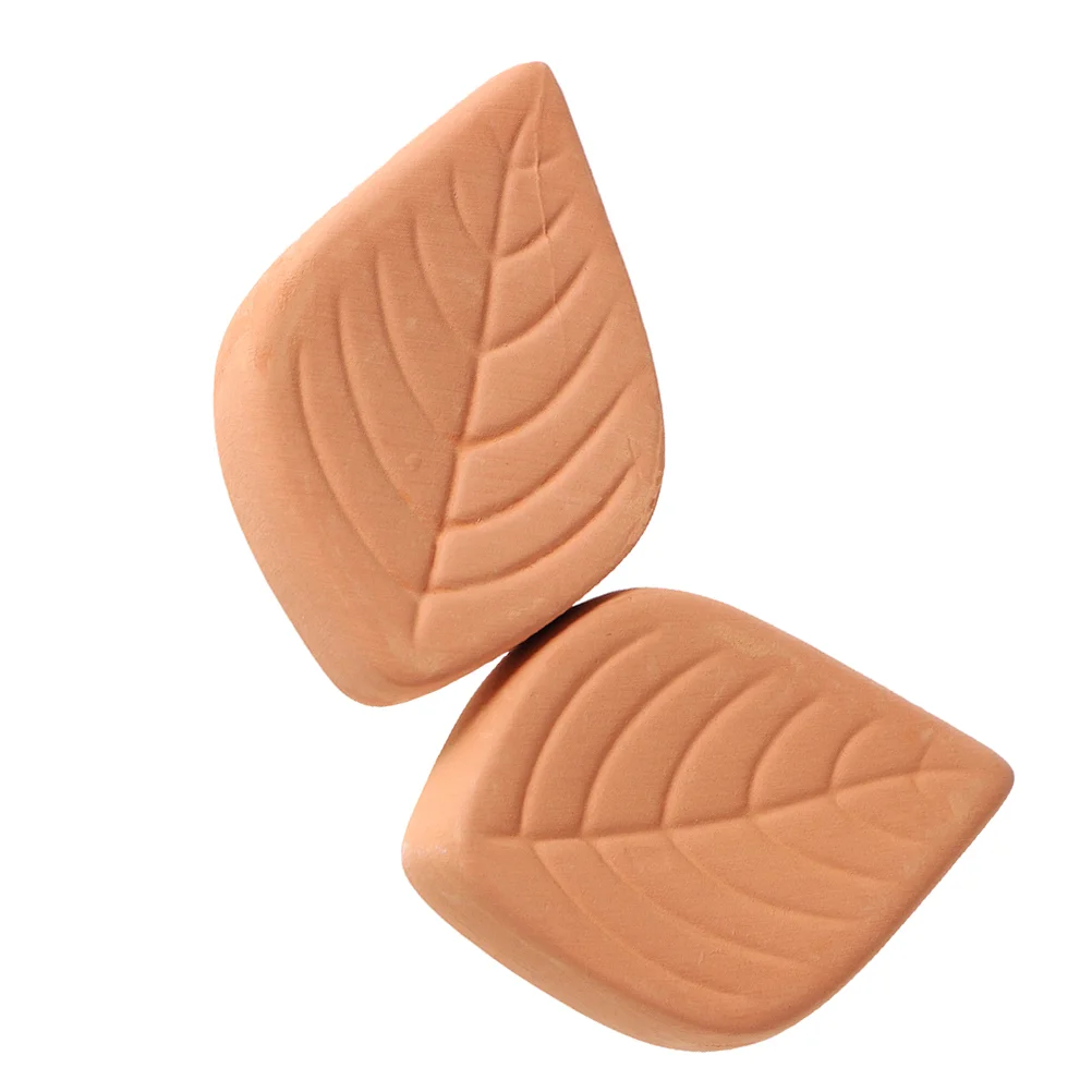 

2 Pcs Keeper Savers Leaf Shaped Food Container Shaker Reusable for Home Terracotta Softener Keepers