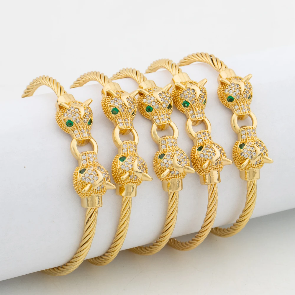 Fashion Cuff Bangles for Women Dubai 18k Gold Color Charm Bracelet Luxury Leopard Head White Zircon Jewelry African Wedding Gift
