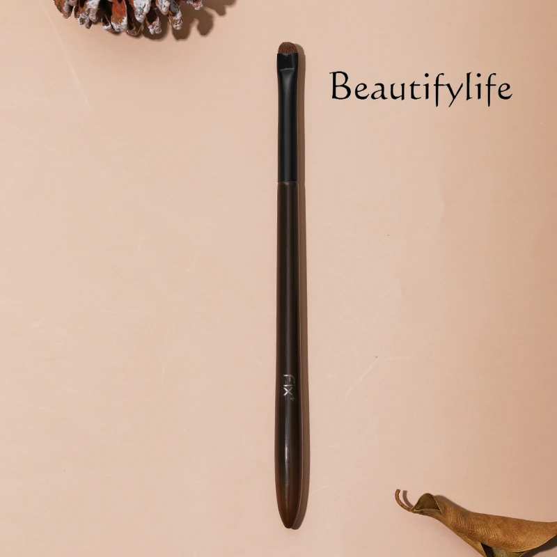 

Pony hair, eyeliner brush, corner of the eye to brighten, makeup tools, makeup brush is not easy to deform, easy to use