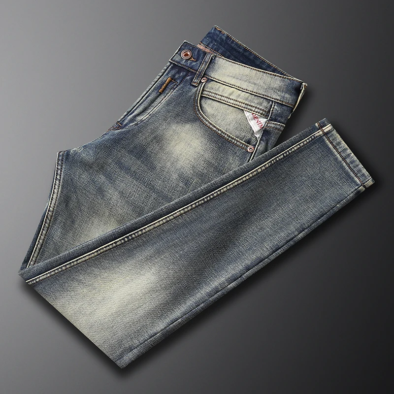 Fashion Designer Men Jeans Retro Washed Elastic Slim Fit Ripped Jeans Men Winter Warm Trousers Vintage Denim Velvet Pants Hombre