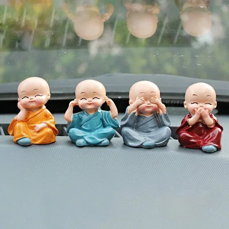 

4pcs Resin Cute Ornaments Handicrafts Small Monk Sculptures Cute Monk Buddha Statues Creative Buddha Dolls Table Car Decorations